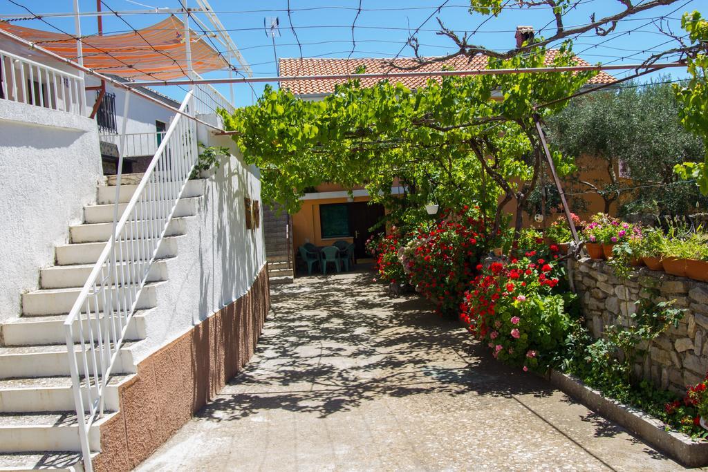 Apartments Stefanovski Paradiso Veli Lošinj Quarto foto